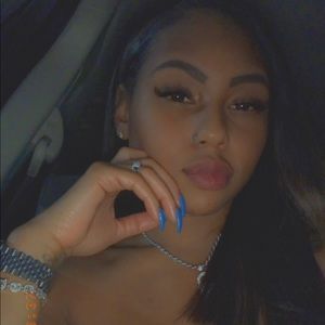 Meet your Posher, Jasmine